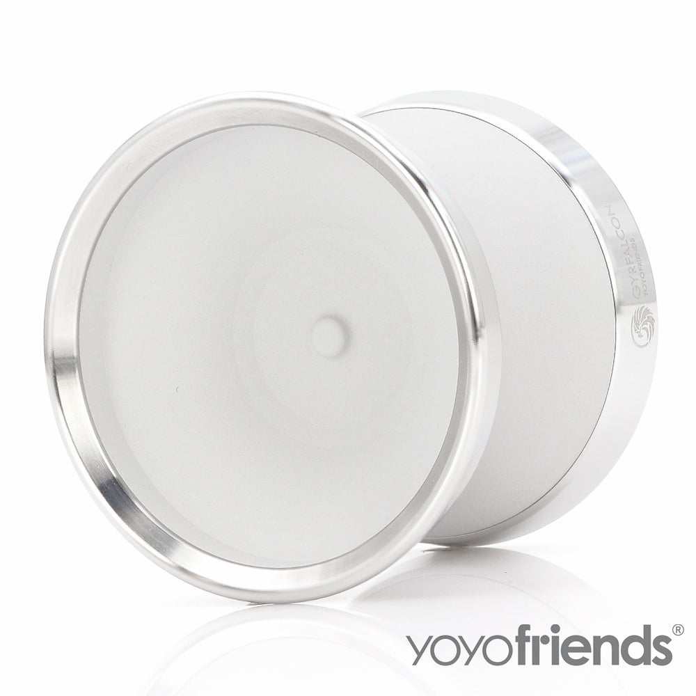 Gyrfalcon – Yoyofriends